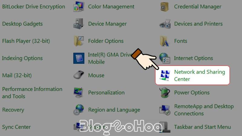 Nhấn chọn Network and Sharing Center